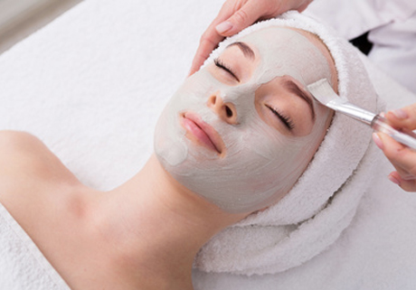 Gesichtspflege Anwendung Maske Gesichtspflege Anwendung Maske